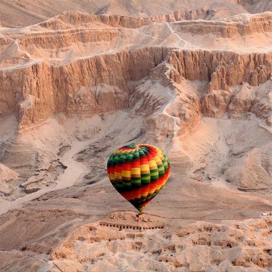 Luxor: Hot Air Balloon Ride over the Valley of the Kings - The 50-Minute Flight: Quiet Float, Burner Noise, and Photo Control