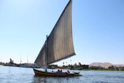 Luxor: Private Felucca Boat Trip with Hotel Pickup - Hotel Pickup That Actually Gets You to the Boat