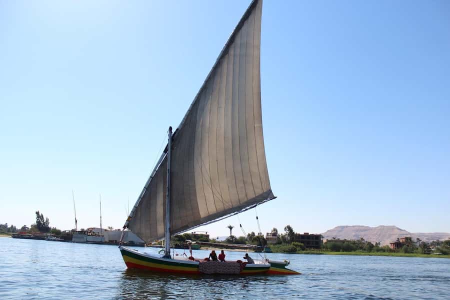 Luxor: Private Felucca Boat Trip with Hotel Pickup - Hotel Pickup That Actually Gets You to the Boat