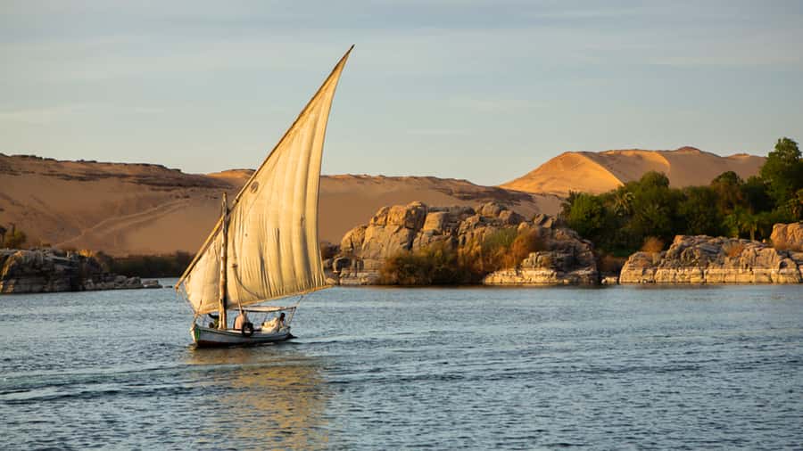 Luxor: Private Felucca Ride with Panoramic Nile Views - Who Should Book This Nile Felucca Ride