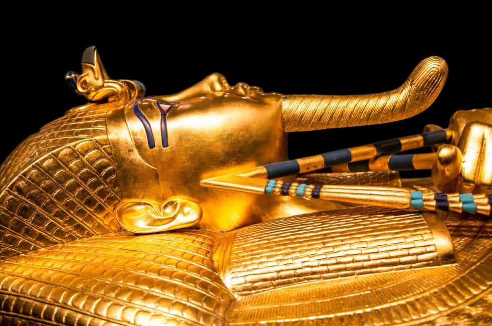 Luxor: Private Full-Day Customized Tour With Carriage Ride - Horse Carriage Ride Through Luxor Streets: The Best Kind of Extra