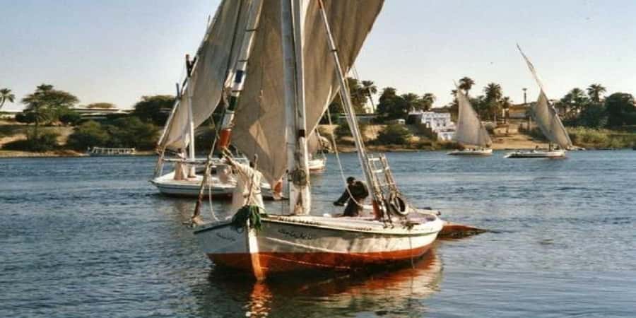 Luxor: Tour to Edfu Temple & Lunch & Felucca & Entrance Fees - Why Edfu’s Temple of Horus Hits Hard