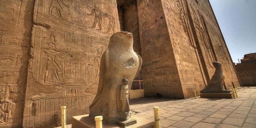 Luxor: Tour to Edfu Temple & Lunch & Felucca & Entrance Fees - Felucca on the Nile: A Relaxing Reset at Sunset