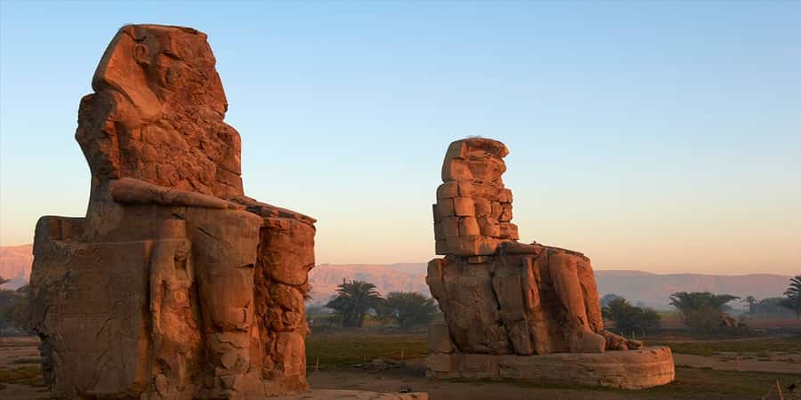 Luxor: Valley of the Kings and Queens Guided Tour with Lunch - Colossi of Memnon: Your Photo Finale With a Mythic Twist