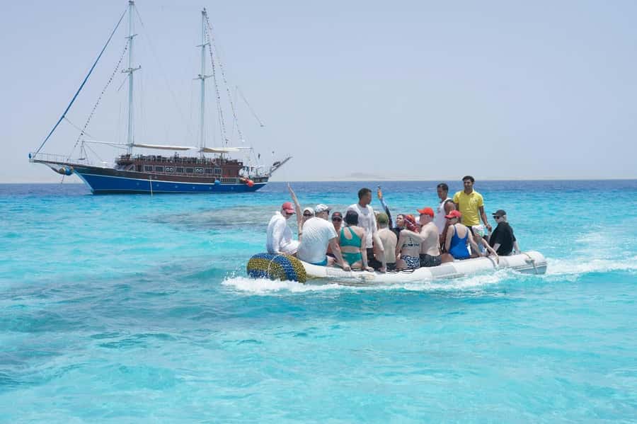 Marsa Alam: Pirates Premium Boat to turtle bay with lunch - Key points to know before you go