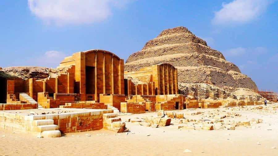 Memphis and Sakkara Complex For Archaeology buffs With Lunch - Getting picked up in Cairo: logistics that protect your energy