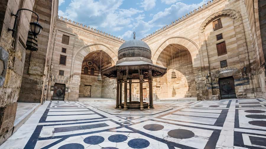 Old Cairo Guided Walk Tour: History, Culture & Street Bites - Key points before you set off
