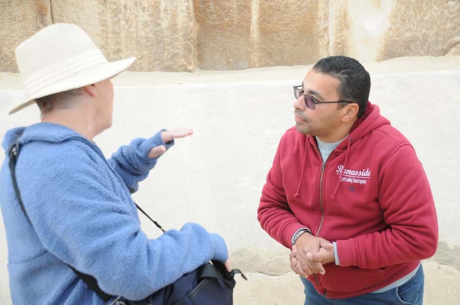 Pyramids, Sakkara & Memphis Private Tour with Lunch - A 450-minute private route: how the day stays manageable
