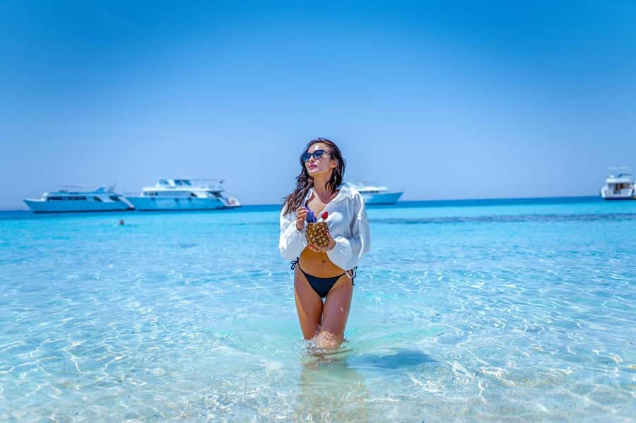 Safaga: Giftun Island Speedboat Cruise to Orange Bay & Lunch - Island lunch on Orange Bay: what’s included and how to handle expectations