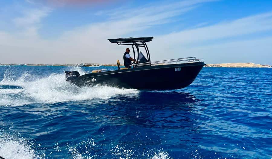 Safaga: Giftun Island Speedboat Cruise to Orange Bay & Lunch - Speedboat ride comfort: quick runs, shade on board, and dolphin spotting potential