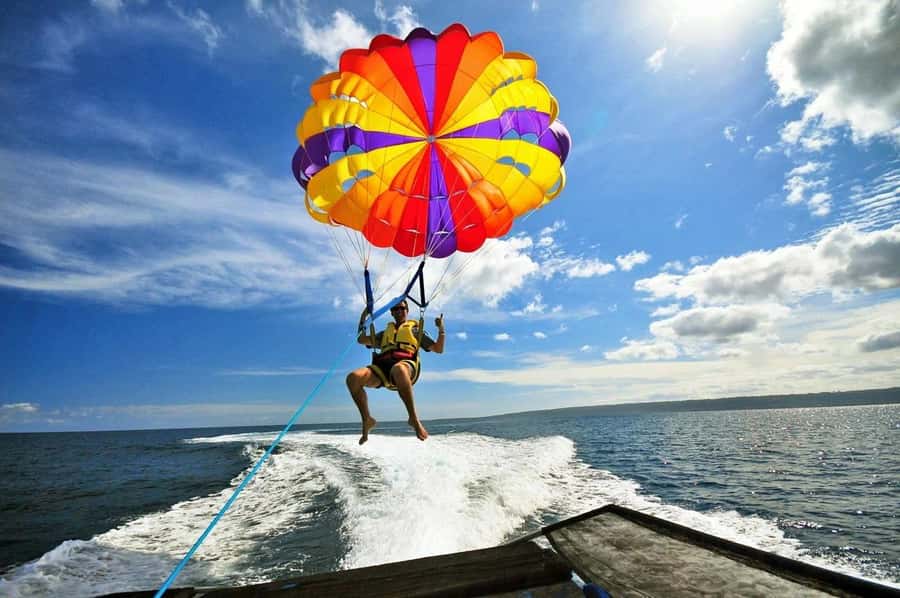 Sharm: Banana, Sofa Boat or Parasailing watersports & pickup - Price and Value at $33 per Person