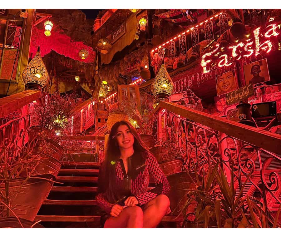 Sharm el Sheikh: Farsha Cafe & Soho Square Night Out Driver - The Soho Square shift: shopping, food, and choosing your own fun